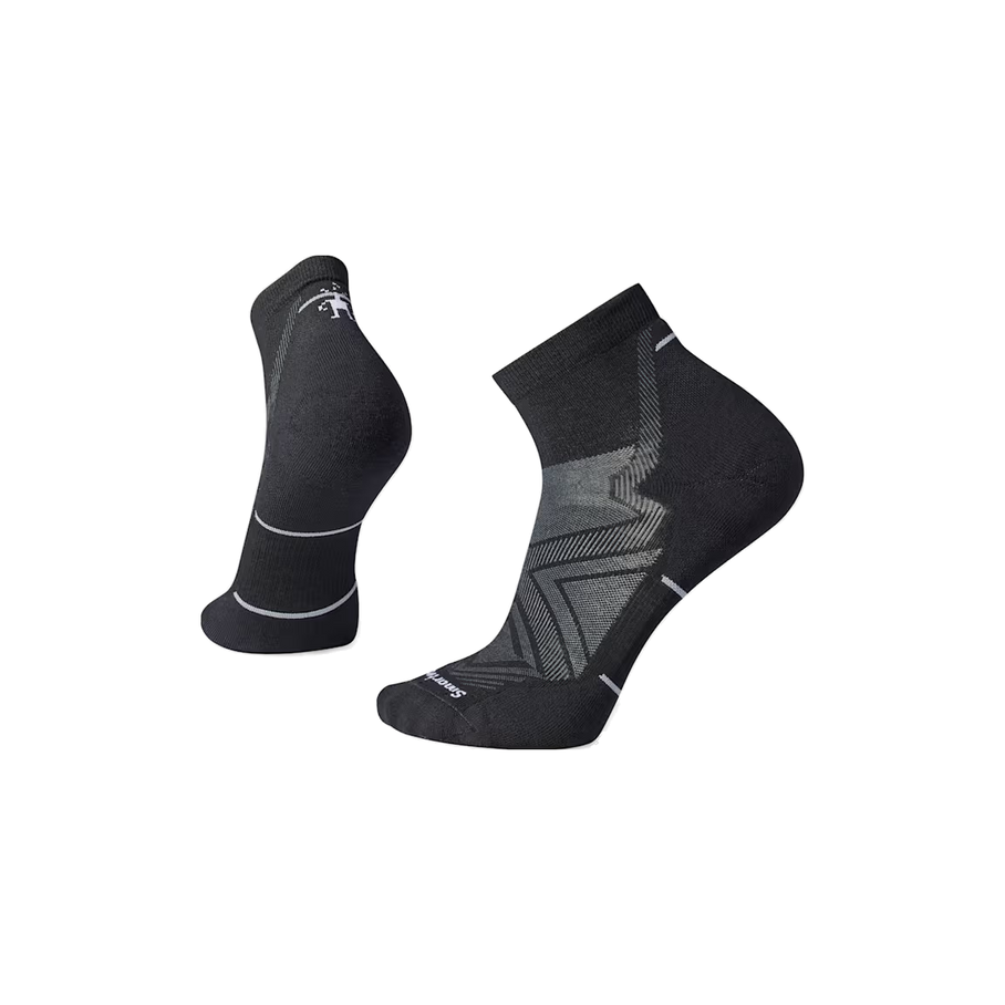 Smartwool Run Targeted Cushion - Wool Ankle Socks, Black, sock view